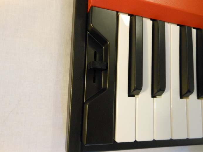 Continental, 61 Key Picture 4
